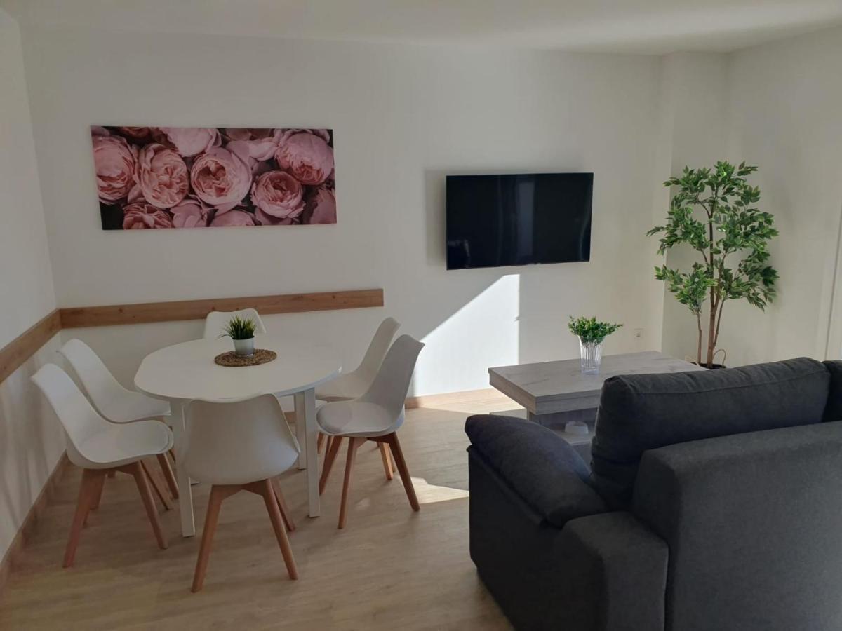 Apartamentos O Grove Centro Luaran gambar