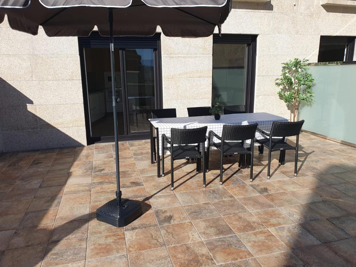 Apartamentos O Grove Centro Luaran gambar