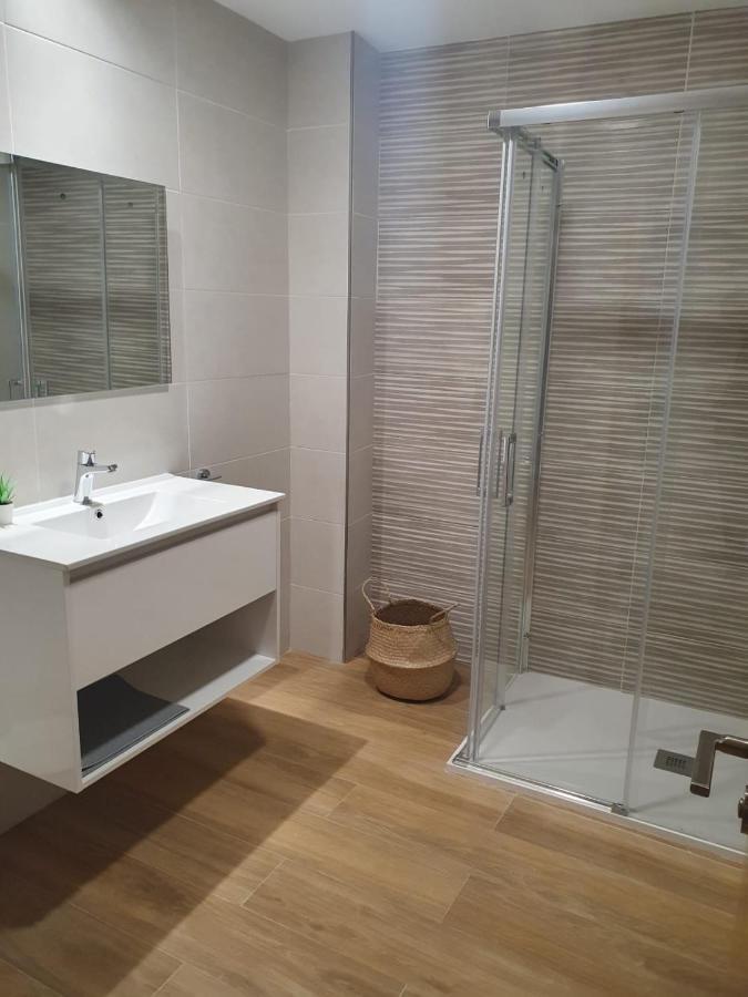 Apartamentos O Grove Centro Luaran gambar